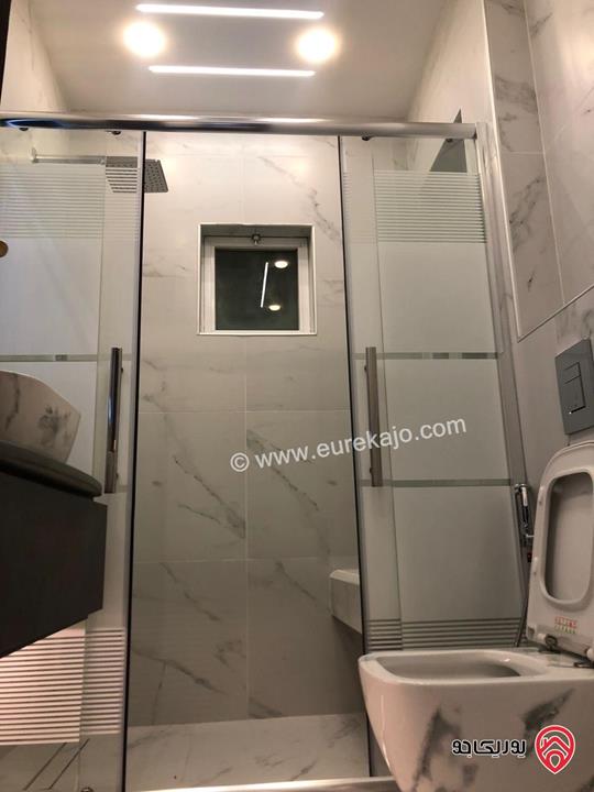 شقة محددة مساحة 200م طابق اول للإيجار في عمان - دير غبار