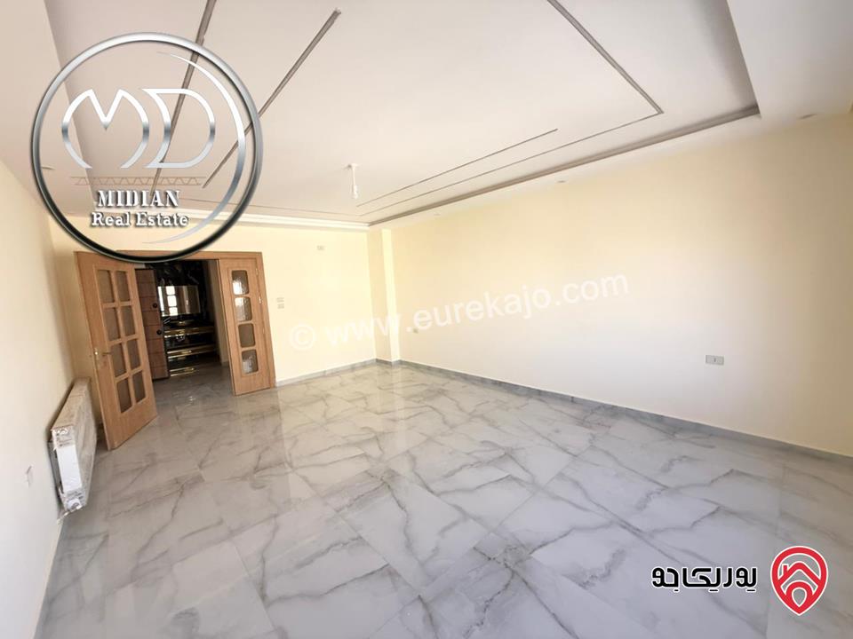 شقق جديدة للبيع في عمان - ضاحية الرشيد مساحات 185م تشطيبات ديكورات سوبر ديلوكس اطلالة جميلة بسعر مميز جداً