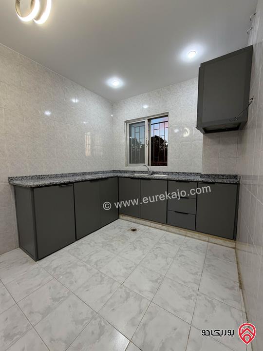 مزرعة مساحة الأرض 20 دونم مفروزة بقوشان مستقل والبناء 250م للبيع في المفرق