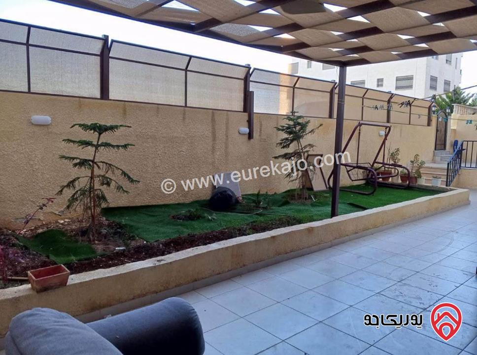 شقة للبيع في عمان - الجبيهة حي المنصور مساحة 140م + 100م