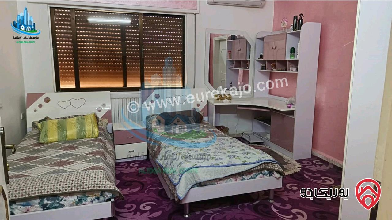 فيلا مساحة 680م على أرض 889م للبيع في الزرقاء الجديدة