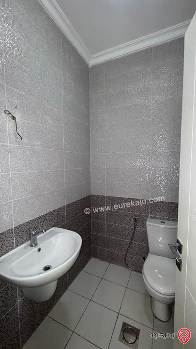 شقة طابق ثالث مساحة 150م للبيع في عمان - الخزنة خلف مجمع الشمال 