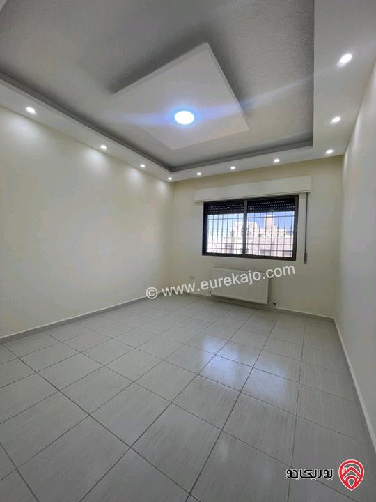 شقة طابق أول مساحة 165م للبيع في عمان - الجبيهة