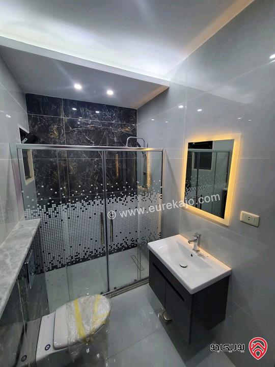 بالاقساط من المالك شقة ارضية مساحة 150م داخلي و 130م خارجي مدخل مستقل وكراج خاص في عمان - شفابدران