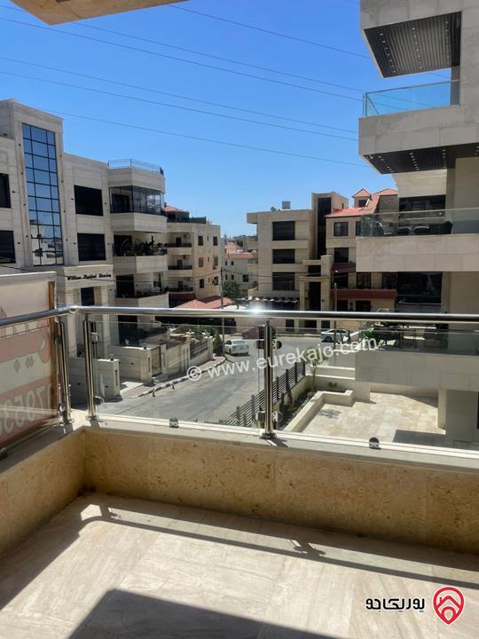 شقة طابق اول مساحة 240م للبيع في عمان - ضاحية النخيل