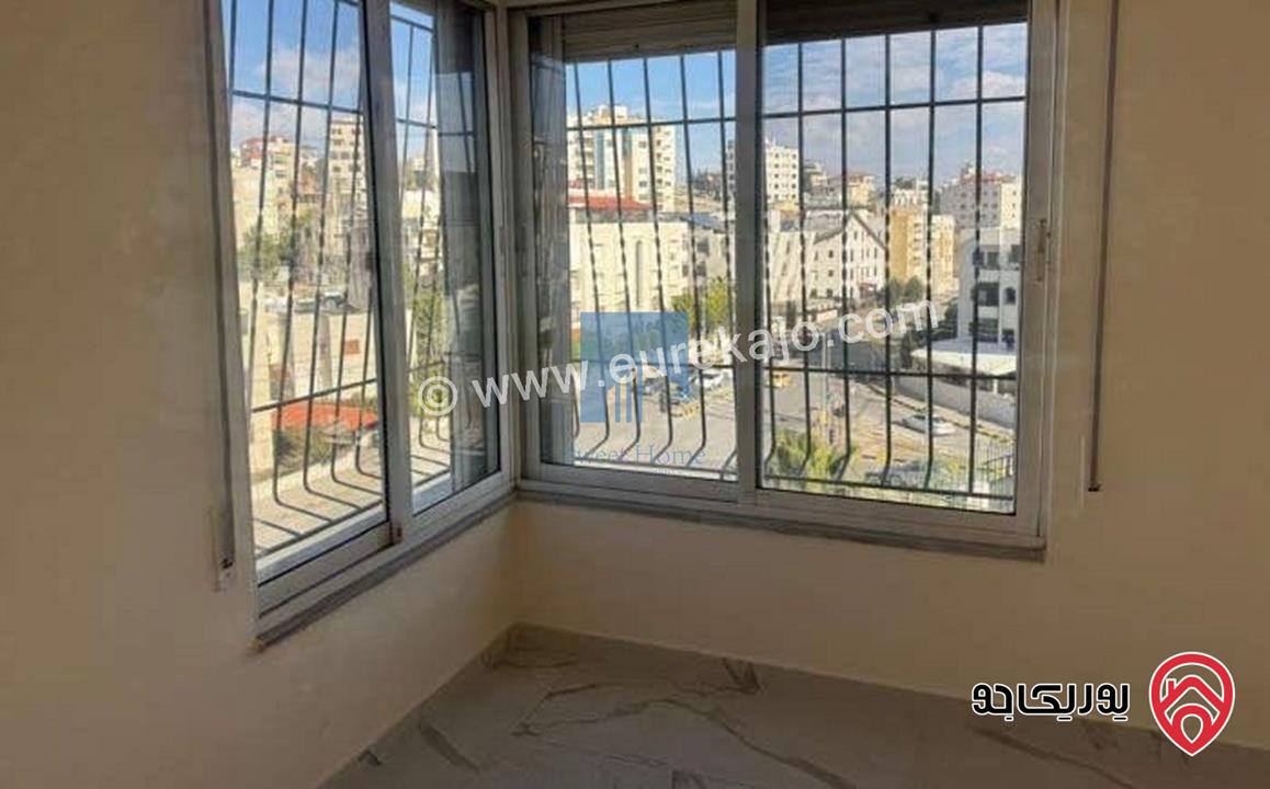 شقة فاخرة للبيع في عمان - الرابية طابق ثالث 205م تشطيب سوبر ديلوكس 