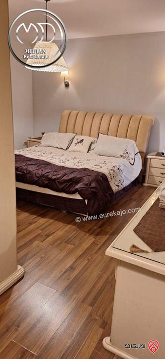 شقة ارضية دوبلكس للبيع في عمان - خلدا مساحة 260م مع ترس و حديقة 200م تشطيبات سوبر ديلوكس بسعر مميز جداً