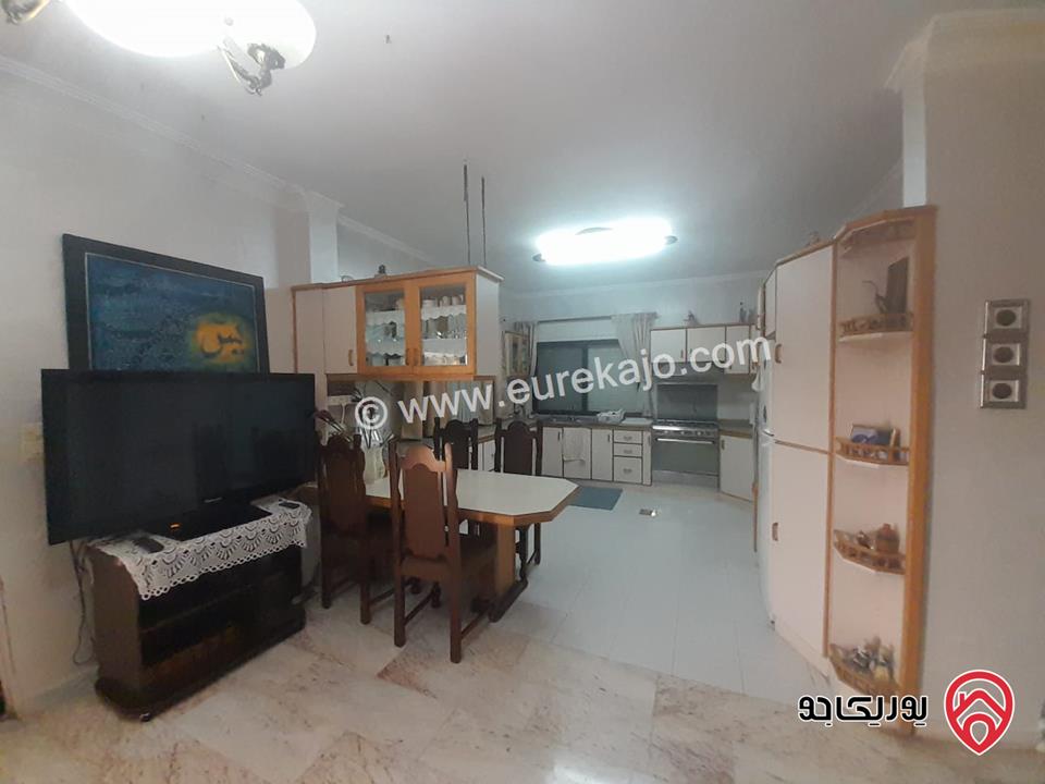 عمارة سكنية مكونة من (4) طوابق على أرض 372م للبيع في عمان - طبربور  