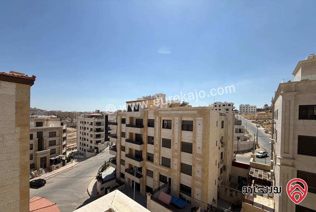 شقة فاخرة مساحة 170 متر طابق ثالث للبيع في عمان - الجبيهة