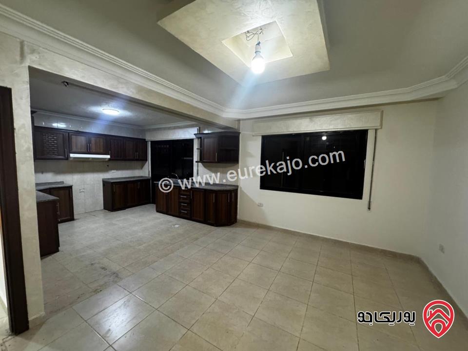 شقة فاخرة شبه أرضية مساحة 150م للإيجار في عمان - ابو نصير 