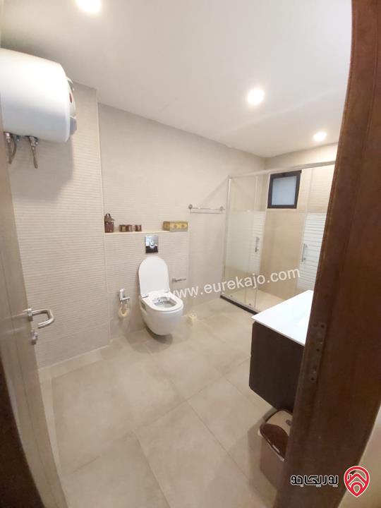 شقة فاخرة مفروشة طابق ثالث مساحة 140م للايجار في عمان - تلاع العلي