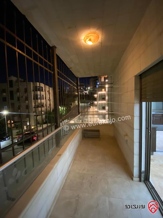 شقة مساحة 190م طابق ثالث للبيع في عمان - ضاحية الرشيد 