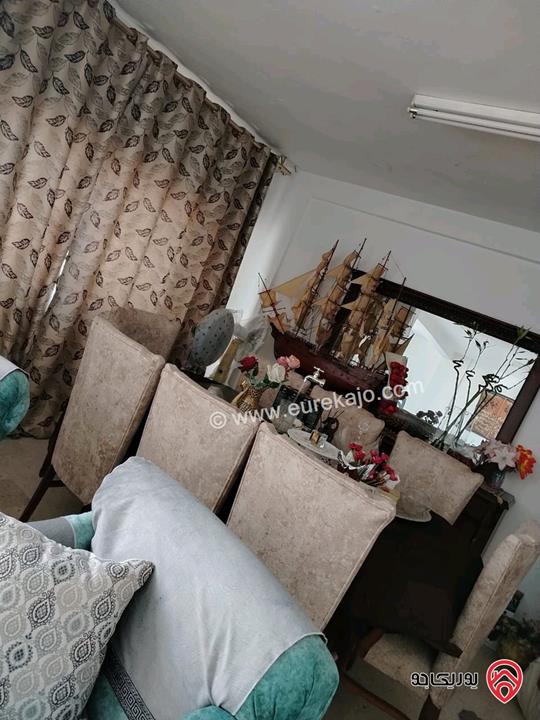 شقة طابق ثالث مساحة 177م للبيع في عمان - ام أذينة