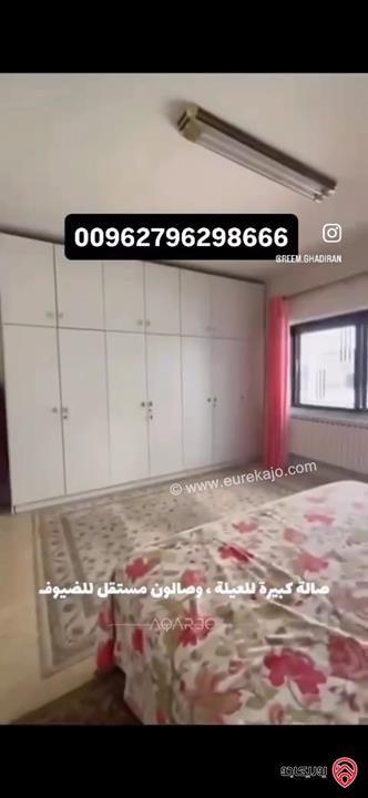 شقة شبه أرضي مساحة 207م داخلي و 220م خارجي للبيع في عمان - ضاحية الرشيد