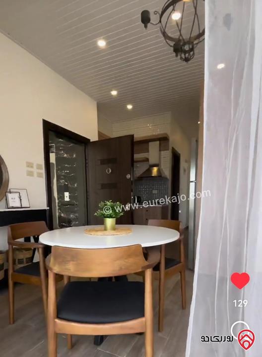 رووف فاخر مفروش مساحة 100م للايجار في عمان - ام السماق 