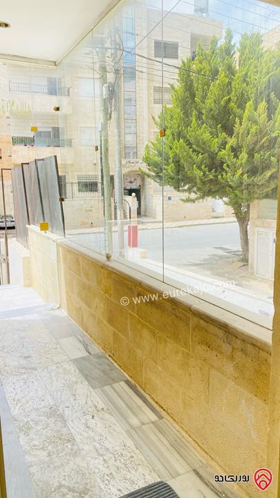 شقة مفروشة مساحة 110م داخلي و 40م خارجي للايجار في عمان - ضاحية الياسمين