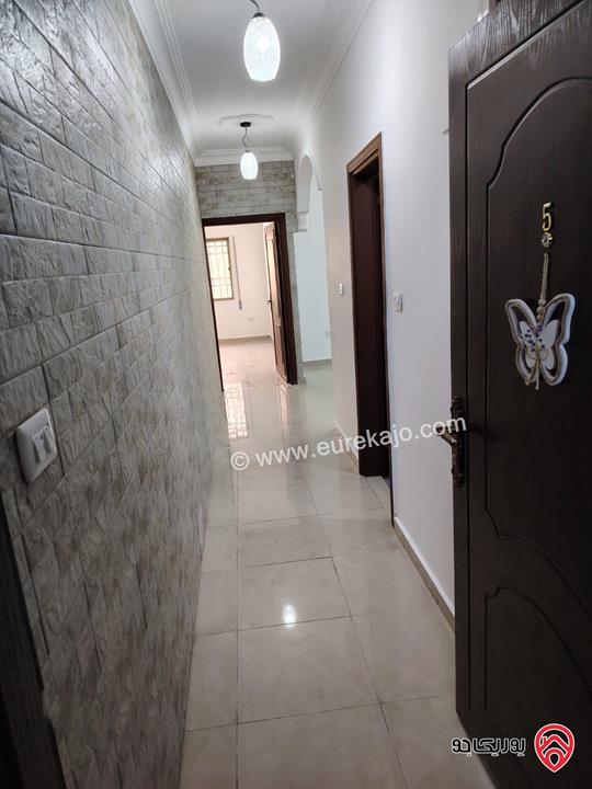 شقة مساحة 111م طابق أول للبيع في عمان - طبربور 