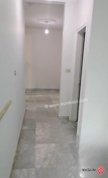 شقة طابق ثاني مساحة 160م للبيع في عمان - ام السماق