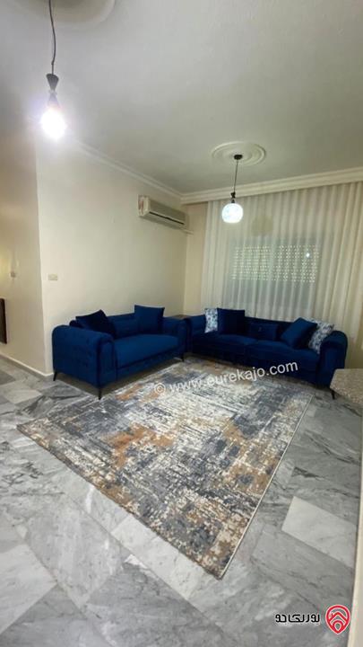 شقة أرضية مساحة 200م داخلي و 100م خارجي للايجار في عمان - ام السماق 