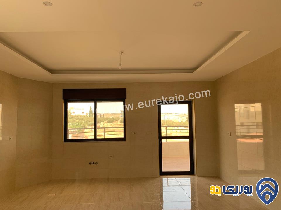 شقة سوبر ديلوكس مساحة 230م طابق اول للبيع في عمان - شفا بدران 