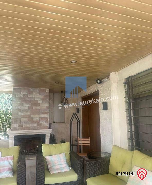 شقة أرضية فاخرة للبيع في عمان - الكرسي قرب المخابرات 180م مع ترسات 70م بسعر مغري