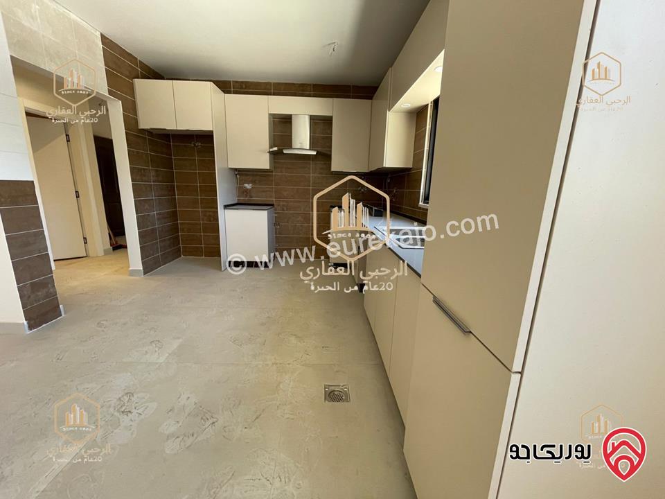 شقة مجددة مساحة 175م طابق ثاني للايجار في عمان - خلدا