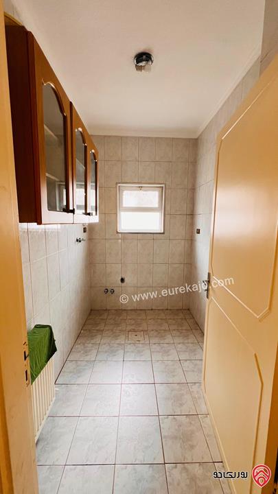 عمارة على أرض 455م للبيع في عمان - أم السماق