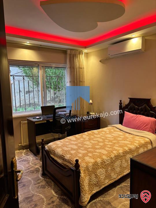 شقة فاخرة للبيع في عمان - خلدا خلف السيتي مول 180م مع حديقة وترسات 120م بسعر مغري