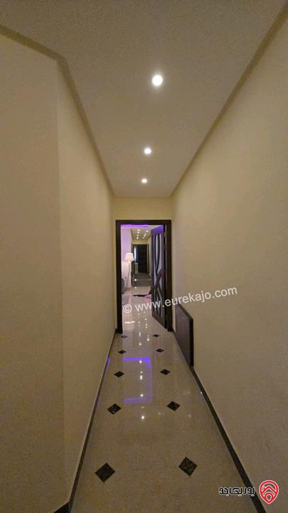 شقة مميزة طابق ثاني مساحة 150م للبيع في عمان - مرج الحمام 