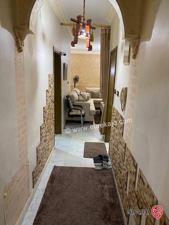 شقة للبيع في عمان- تلاع العلي قرب دوار الواحة طابق ارضي مساحة 120م + 35م