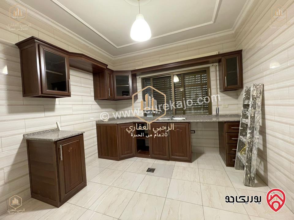 شقة ارضية مساحة 120م مع ترس خارجي 118م للايجار في عمان - السابع 