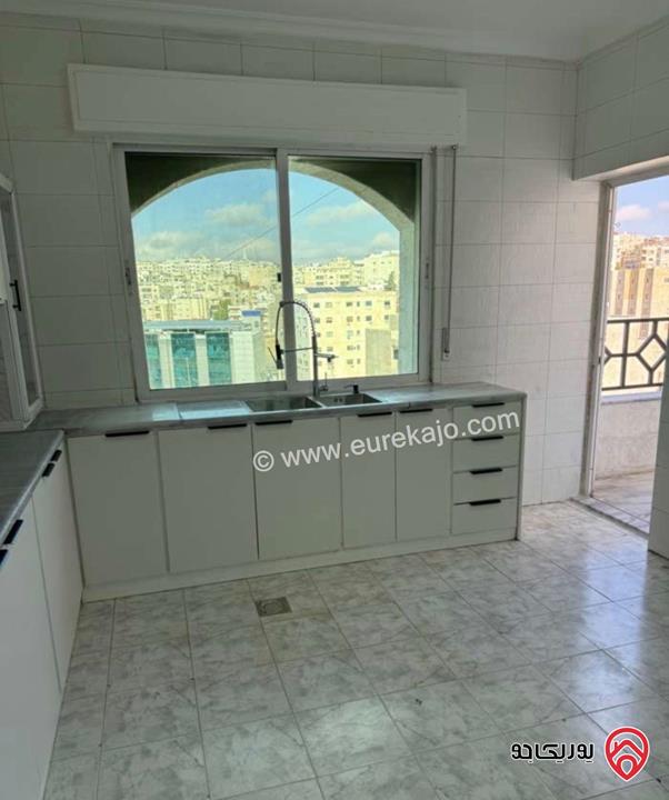 شقة مساحة 150م طابق ثاني للايجار في عمان - تلاع العلي شارع الجامعة