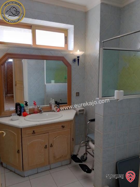 شقة طابقية فاخرة للبيع في خلدا - العوجانية  - قرب مدارس المعارف طابق ثالث 340م تشطيب سوبر ديلوكس