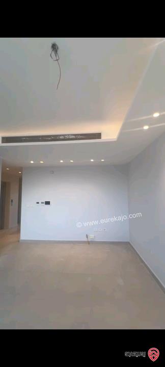 فيلا مساحة 530م على أرض 480م للبيع في عمان - دابوق