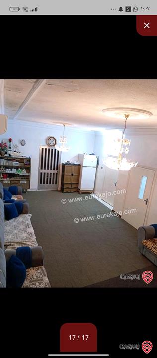 شقة على مستوى الشارع مساحة 110م للبيع في عمان - جبل التاج حي ام تينة