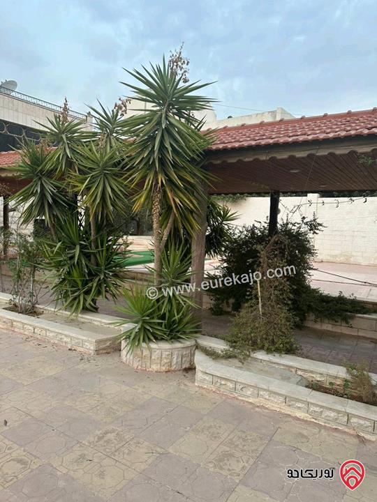 بيت مستقل مساحة 600م على أرض 1902م للبيع في اربد - الرمثا من المالك مباشرة 