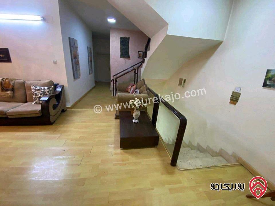 فيلا مساحة 333م على أرض 500م للبيع في عمان - الرابية