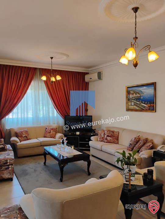 شقة فاخرة للبيع في عمان - الجندويل طابق اول 200م تشطيب سوبر ديلوكس بسعر مغري