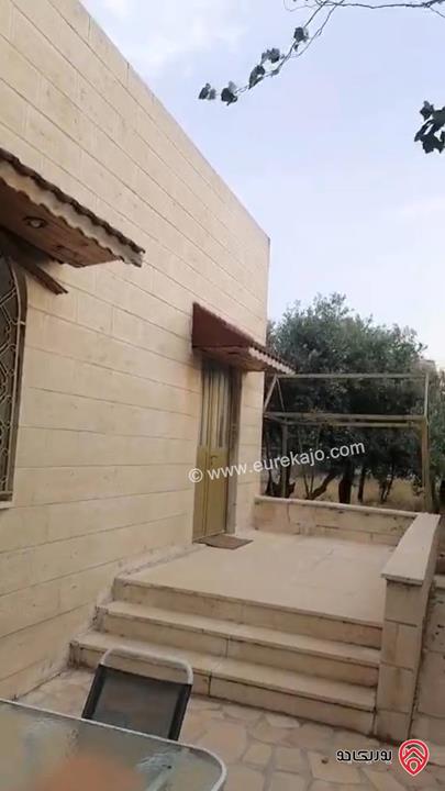 منزل مساحة 270م على أرض 876م للبيع في عمان - منطقة البنيات، بالقرب من مدارس أكاديمية انفنيتي