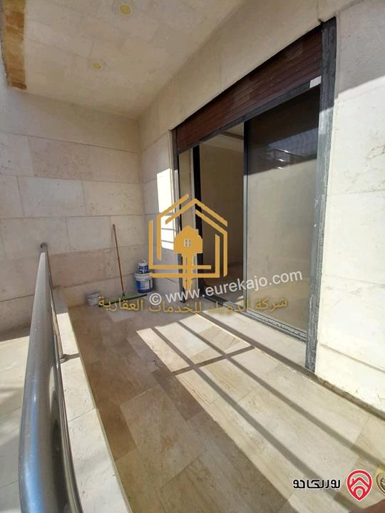 شقة جديدة لم تسكن طابق اول مساحة 180م للإيجار في عمان - خلدا 