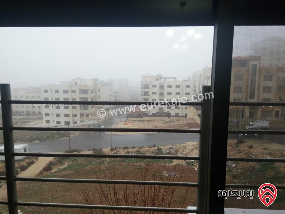شقة فاخرة طابق ثاني مساحة 265م للبيع في عمان - خلدا