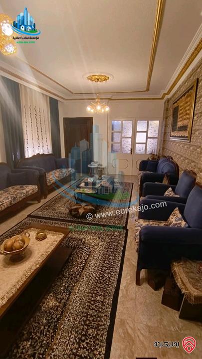 فيلا مساحة 680م على أرض 889م للبيع في الزرقاء الجديدة