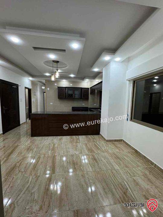 شقة طابق ثالث مساحة 100م للايجار في عمان - السابع