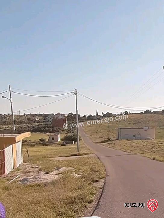 ارض 4 دونم للبيع في مادبا – تلاع الدليلة على بعد 2 كيلو متر من الجامعة الامريكية  