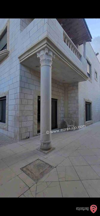 فيلا مساحة 700م على أرض 1 دونم للبيع في عمان - رجم عميش 