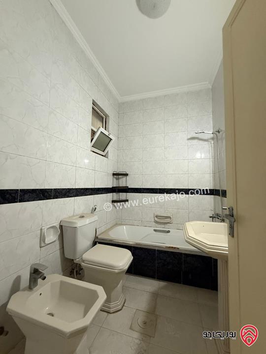 شقة فارغة مساحة 165م طابق ثاني للايجار في عمان - الرابية