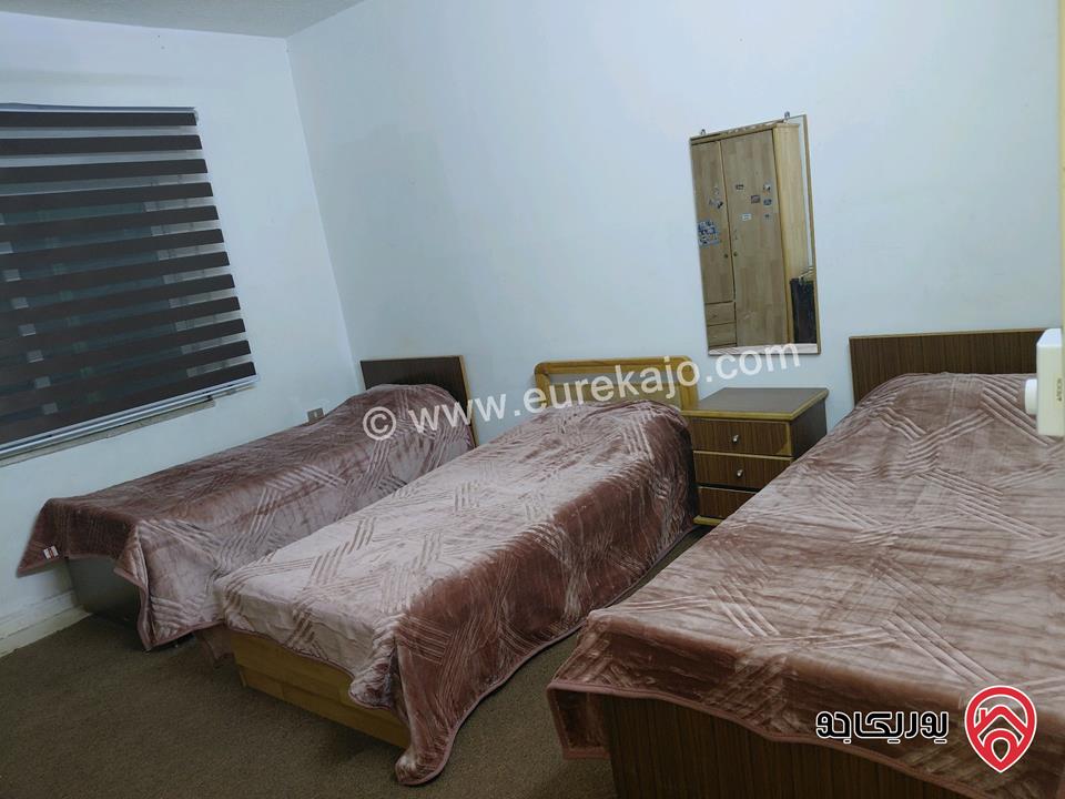 شقة مفروشة مساحة 120م للايجار في عمان - جبل الحسين دوار عكا بجانب الخدمات 