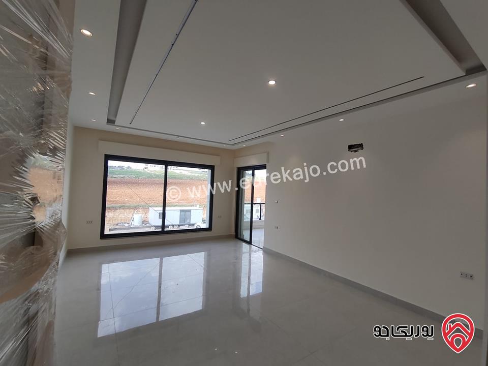 شقق جديدة مساحات 175 /155م للبيع في عمان - حي الصحابة رجم عميش  