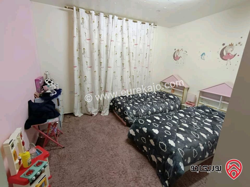 شقة مساحة 184م داخلي و 70م خارجي للبيع في عمان - مرج الحمام دوار البكري