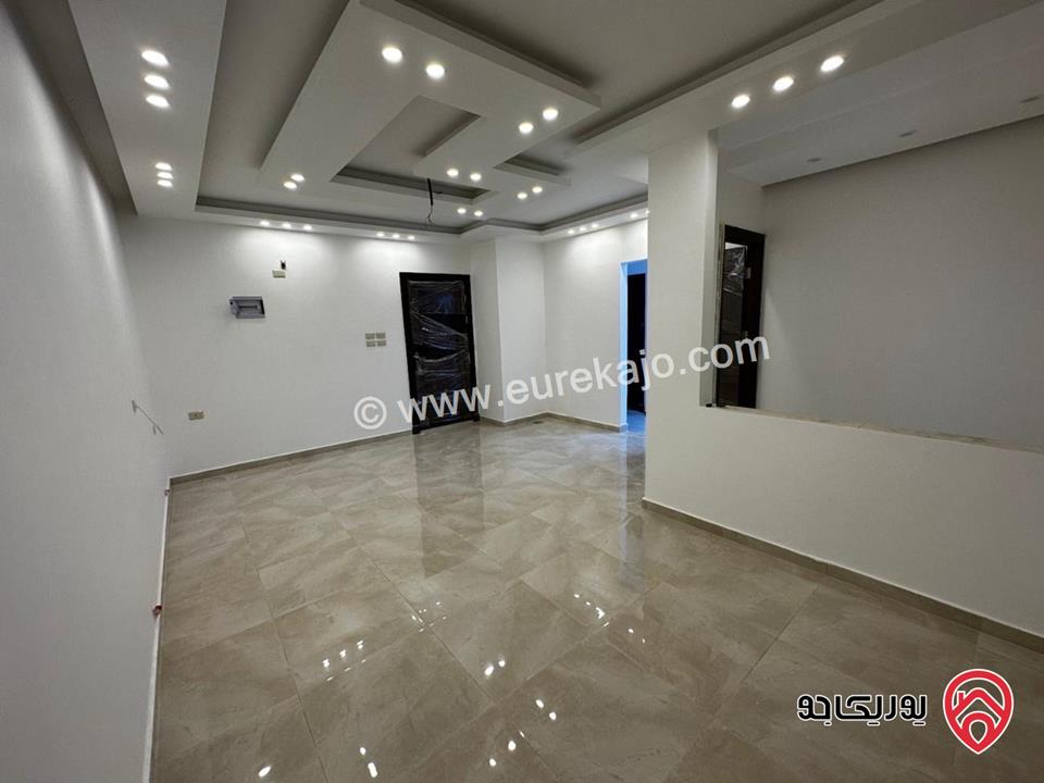 شقة طابق ثالث دوبلكس مساحة 250م للايجار في عمان - البيادر